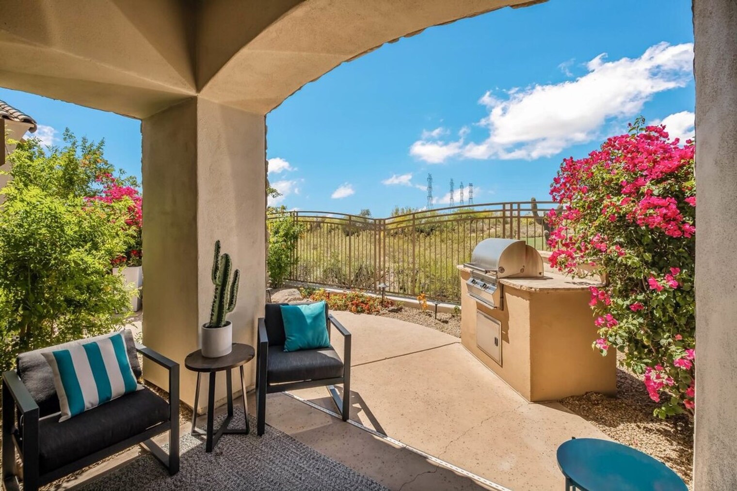 Building Photo - 19550 N Grayhawk Dr
