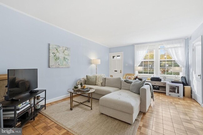 Primary Photo - 2700 13th Rd S