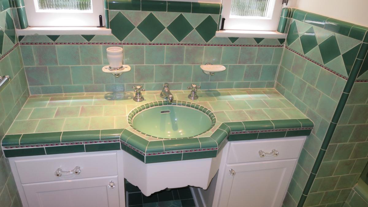 Period Fixtures and Hansdets - 1103 S Crescent Heights Blvd