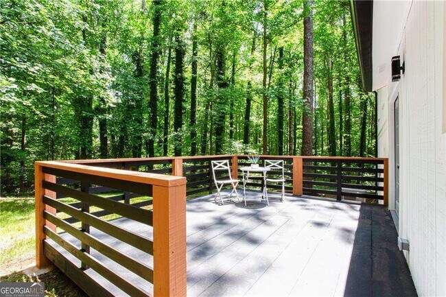 Building Photo - 3038 Sutter Ct SW