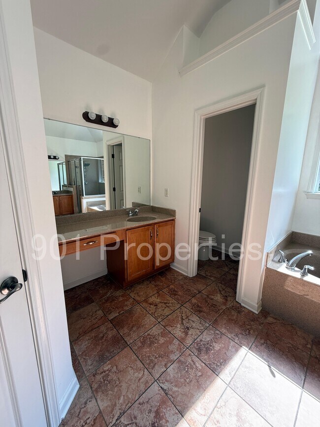 Building Photo - 5167 Rachel Forest Cove