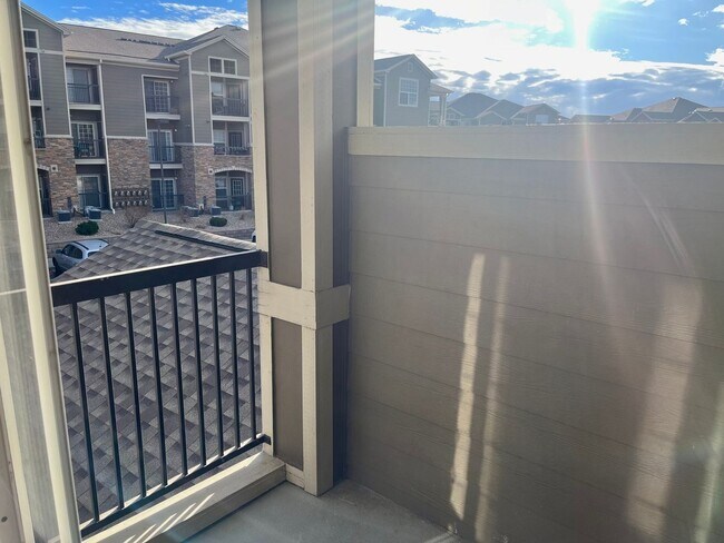 Building Photo - Charming 2BR Condo in Erie