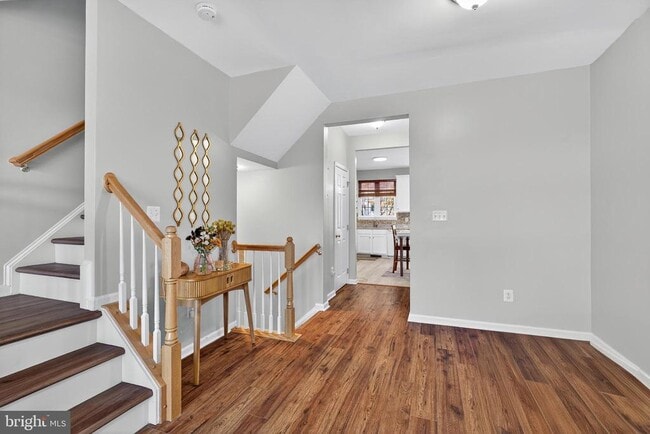 Building Photo - 25065 Riding Center Dr