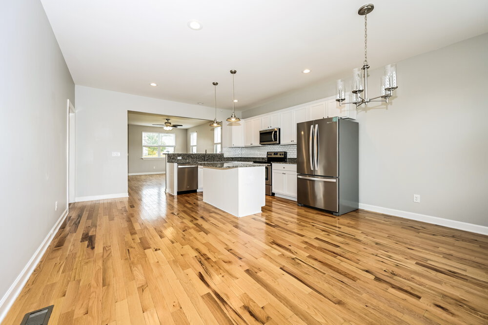 Building Photo - 513 Sarver Ave