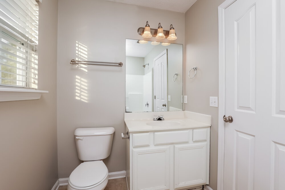 Building Photo - 8864 Cressent Glen Ct