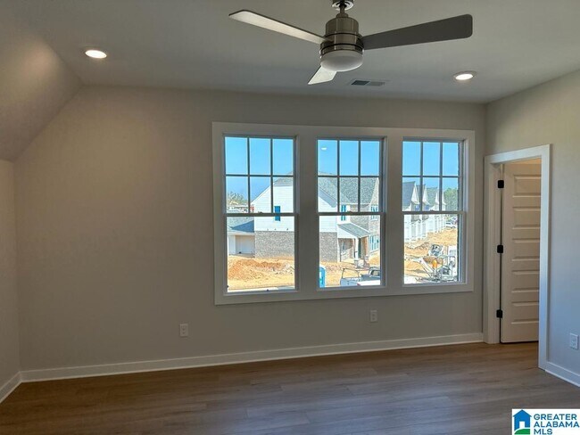 Building Photo - 4882 Silas Ave