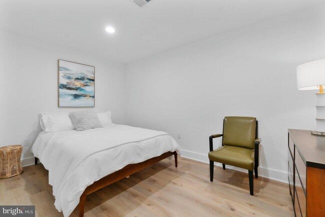 Building Photo - 851 Bacon Hall Rd