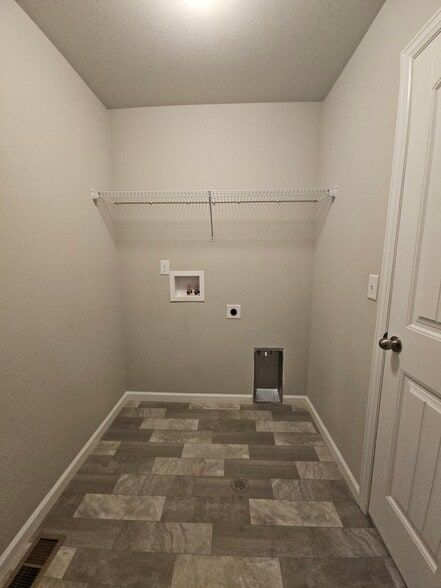 Building Photo - 1055 Petra Heights