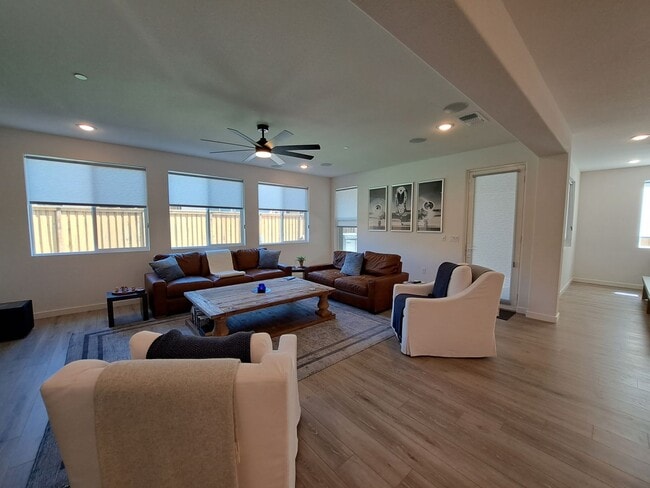 Building Photo - Gorgeous Smart Home is Clean & Loaded!  - ...