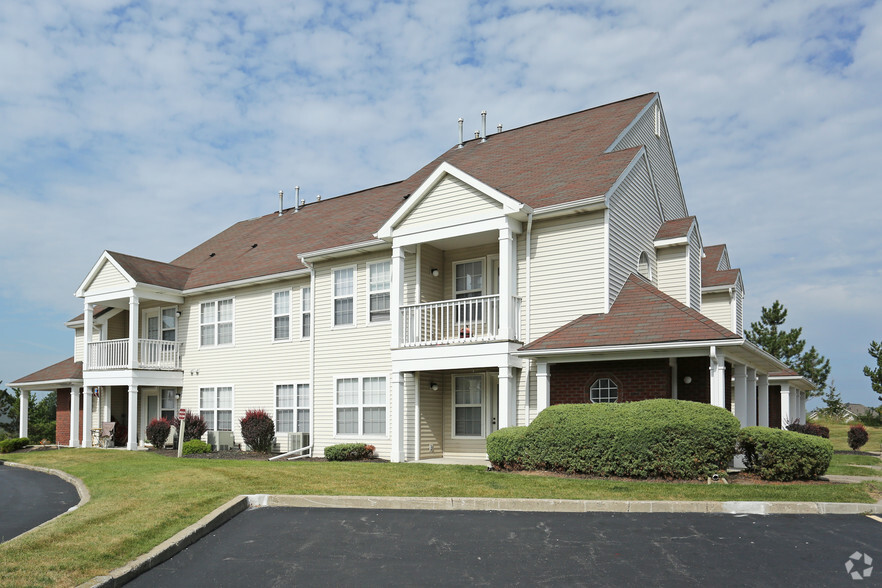 Building Photo - Bennington Hills Apartments