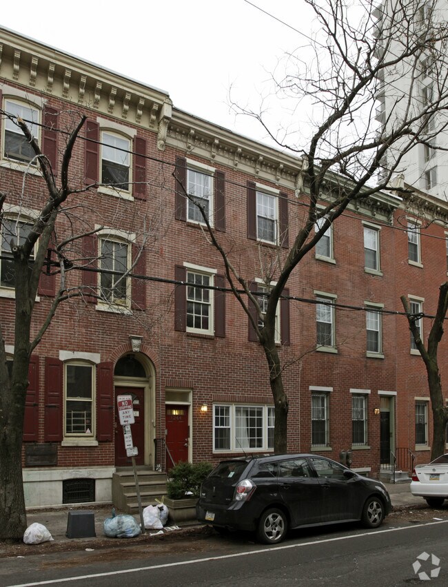 Building Photo - 1244 Lombard St