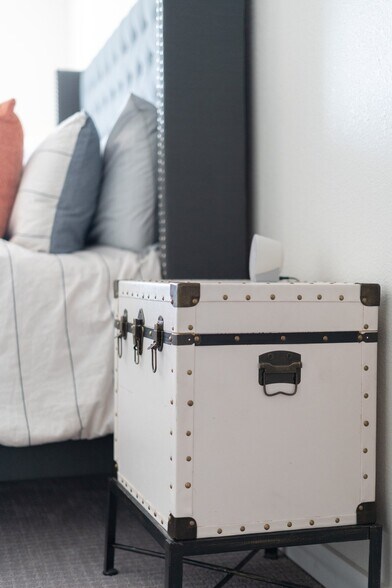 Building Photo - 7902 E Latham St