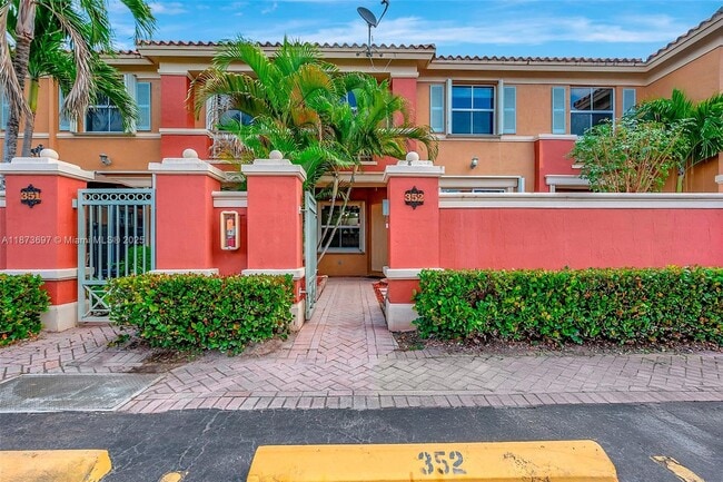 Building Photo - 6141 NW 115th Pl