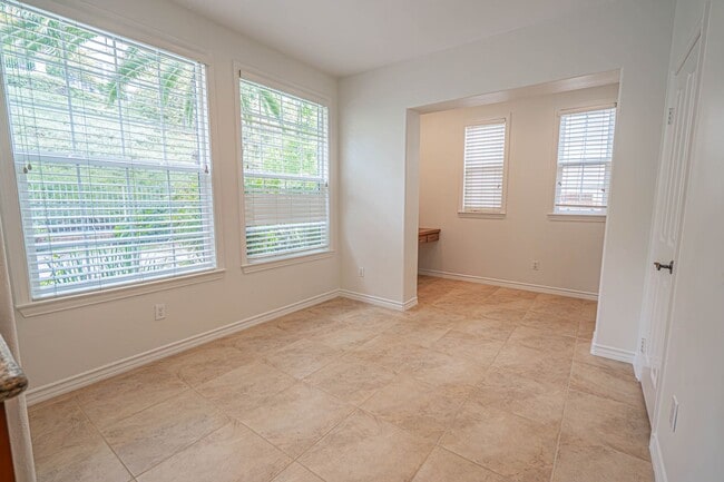 Building Photo - 26149 Shadow Rock Ln
