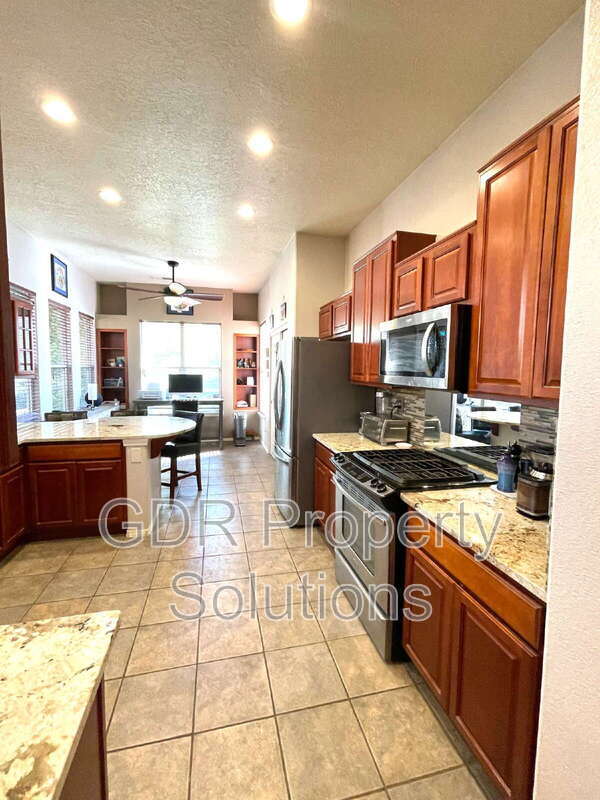 Building Photo - 13208 Pine Forest Pl NE