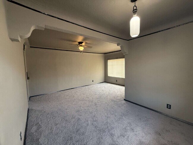 Building Photo - 3501 Taylor Ave