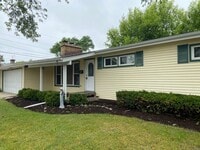 Building Photo - This property is available on a rent-to-own basis.