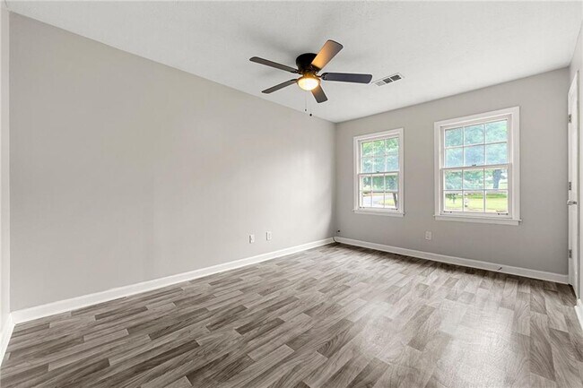 Building Photo - 218 Mill Creek Pl