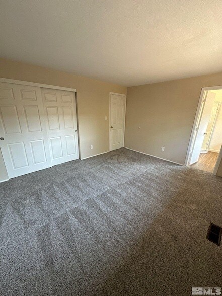 Building Photo - 767 Van Meter Dr