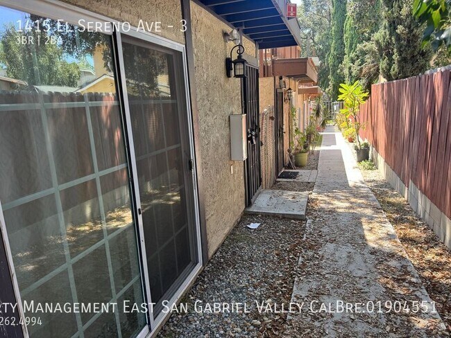 Building Photo - 1415 El Sereno Ave