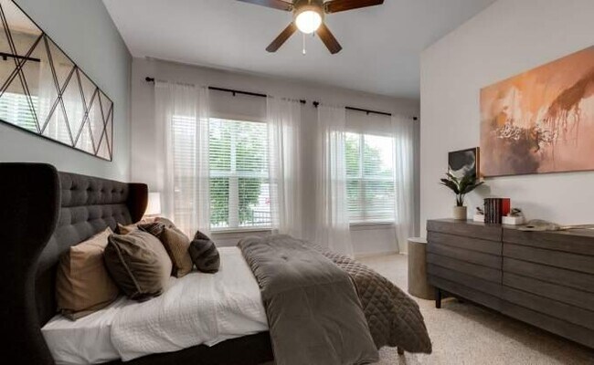 Building Photo - 2 bedroom in Houston TX 77030