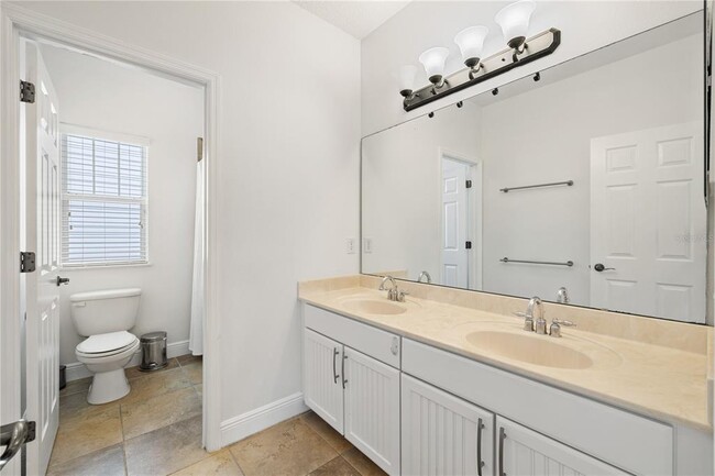 Building Photo - 5338 Ardsdale Ln