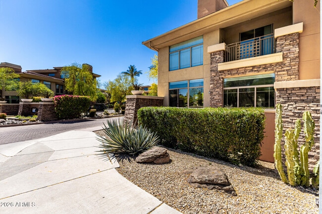 Building Photo - 14450 N Thompson Peak Pkwy