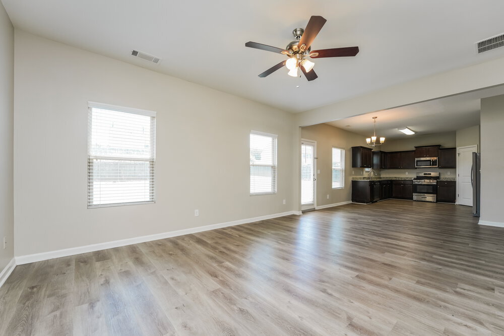 Building Photo - 3458 Sandstone Trail SE