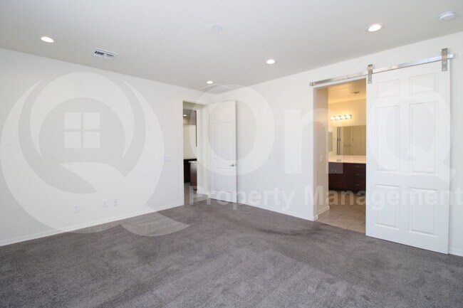 Building Photo - 16090 W Shaw Butte Dr