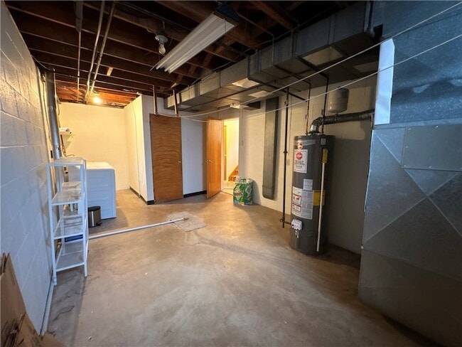 Building Photo - 2800 College Park Rd