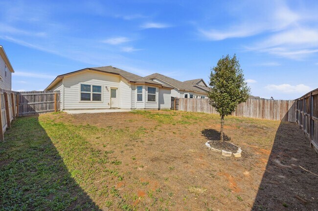 Building Photo - Spacious & Move-In Ready Rental in 78252 – Easy Access to Major Highways