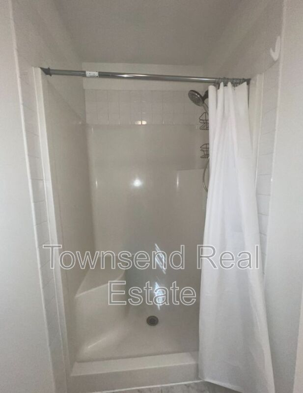 Building Photo - 376 Tennessee Walker Dr