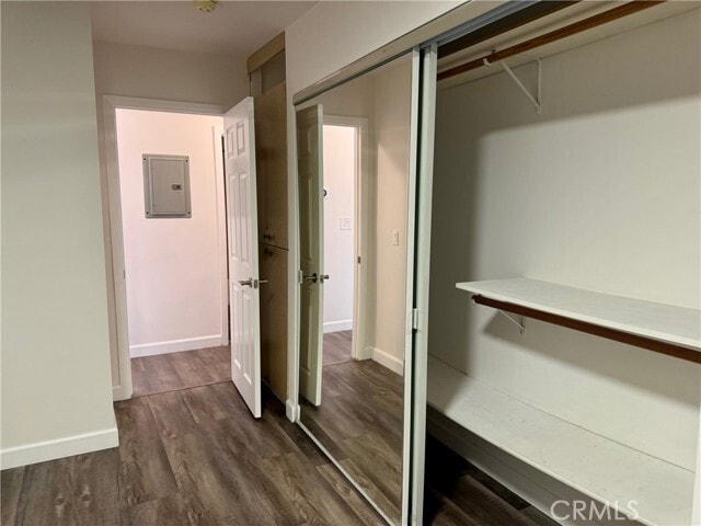 Building Photo - 12714 Vanowen St