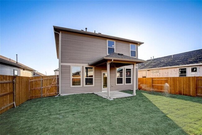 Building Photo - 540 Rearing Mare Pass