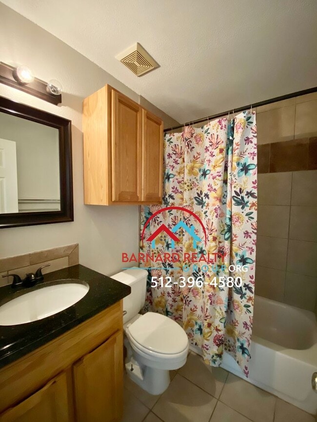 Building Photo - Available July 11: 3 bedroom, 2.5 Bath Duplex with Garage and Fenced Yard