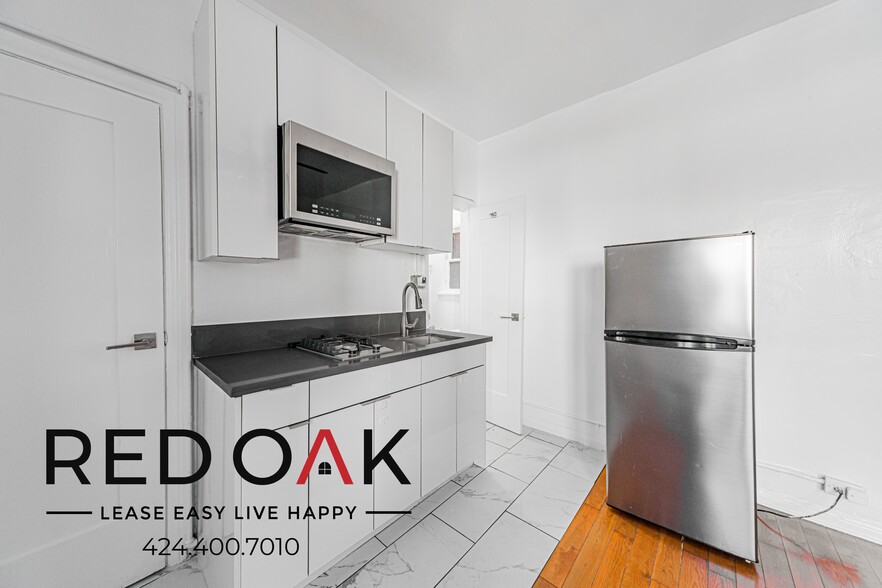 Building Photo - 1616 Normandie Ave