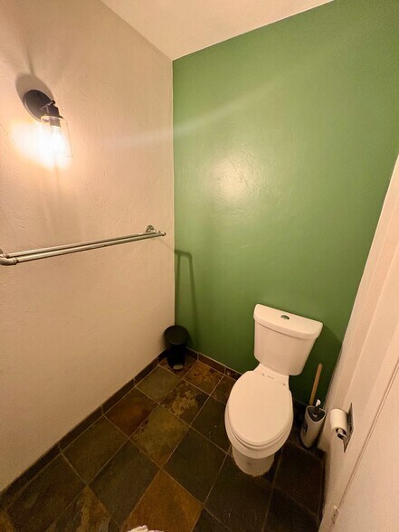 Building Photo - 2325 Sidewinder Dr