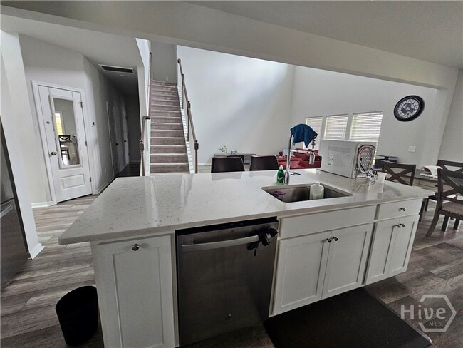 Building Photo - 730 Blue Moon Xing