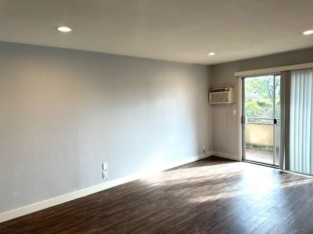 Building Photo - 3401 Hillsborough Dr