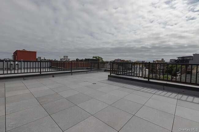 Building Photo - 2502 Newkirk Ave