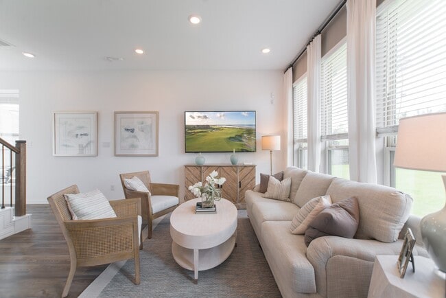 Building Photo - 442 Lake Day Dr