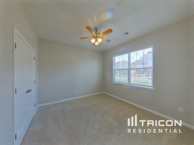 Building Photo - 1278 Elterwater Ln