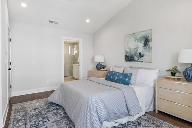 Building Photo - Welcome to The Becanni in Charlotte Park!