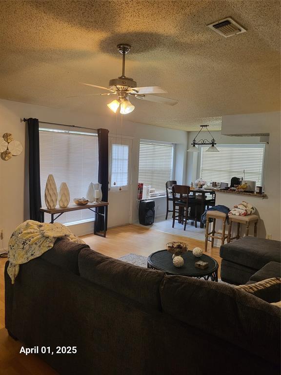 Building Photo - 3134 Sam Houston Dr