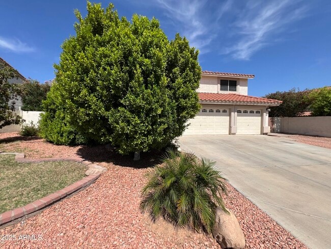 Building Photo - 12721 N 58th Dr