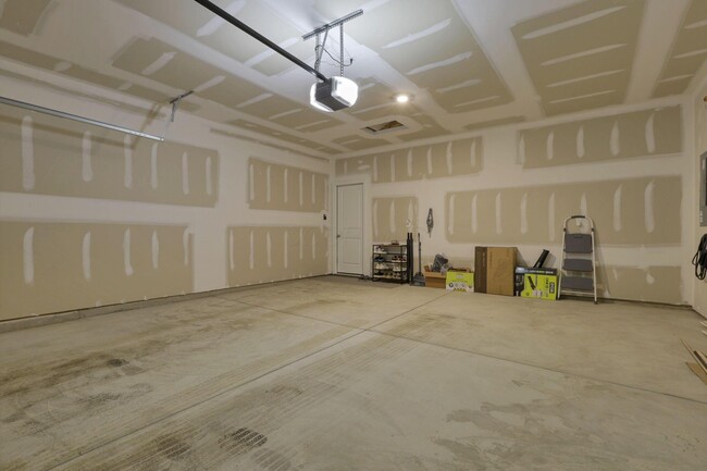 Building Photo - 567 Faulkner Dr