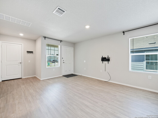 Building Photo - 7231 Rosada Way