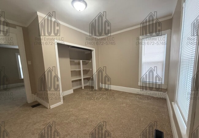 Building Photo - 148 1/2-148 1/2 E Allen St