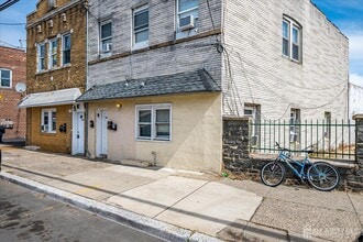 Building Photo - 768 State St