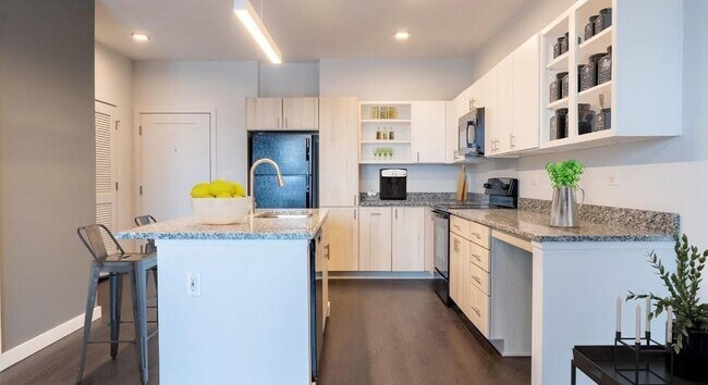 Building Photo - 750 Avondale Creek Dr.